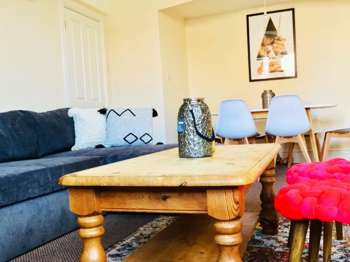Spacious Apartment In The Heart Of St Leonards Гастингс Экстерьер фото